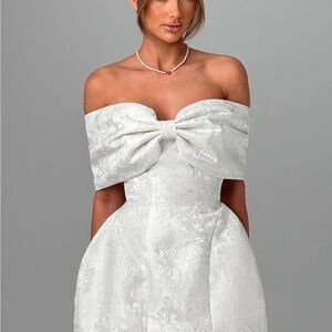 Elegant White Off-Shoulder Dress